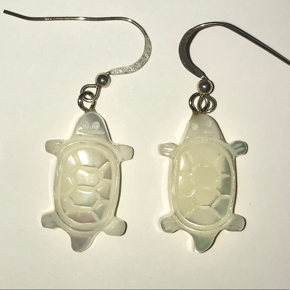 Mother of Pearl Shell Carved Turtle Earrings